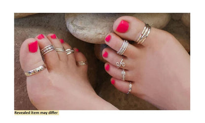 "Glam Box"  *ON SALE* TOE RING (Reg $21.99)