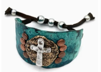 Bracelet, Cross - Hammered Bracelet Cuff